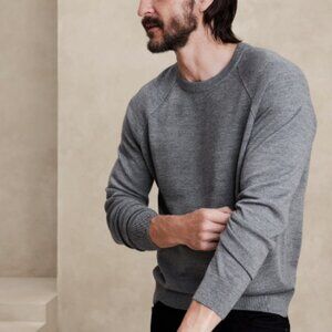 Banana Republic Franco Italian Merino Crew-Neck Sweater - Charcoal Gray XXL